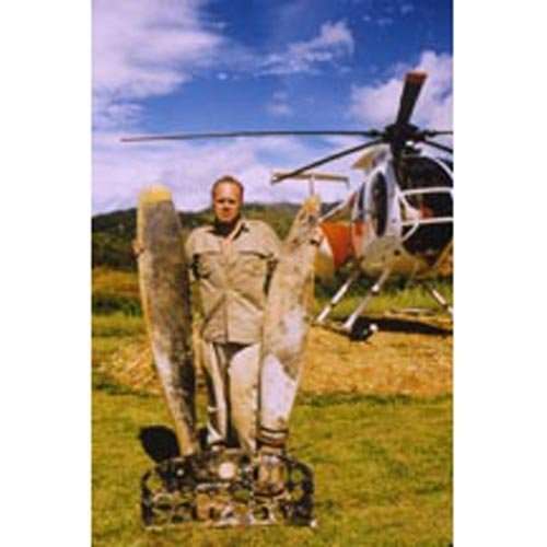 B-25 DOWN: HUNT FOR A HERO-B-25 DOWN: HUNT FOR A HERO